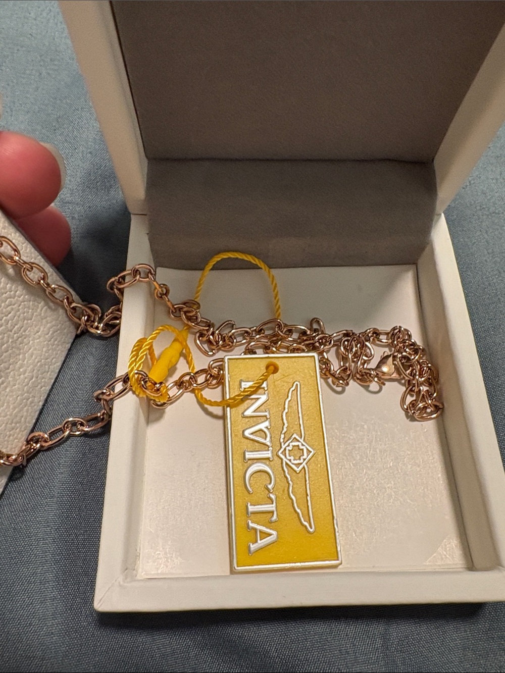 NIB Invicta Rose Gold Heart Necklace With Rhinestones - Picture 3 of 5